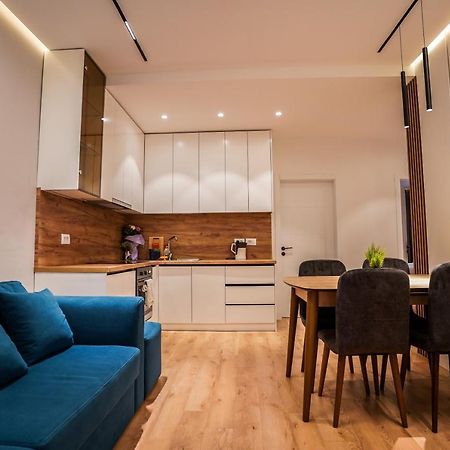 Hidden Gem Tirana 2Br Comfort In Historic Zone Εξωτερικό φωτογραφία