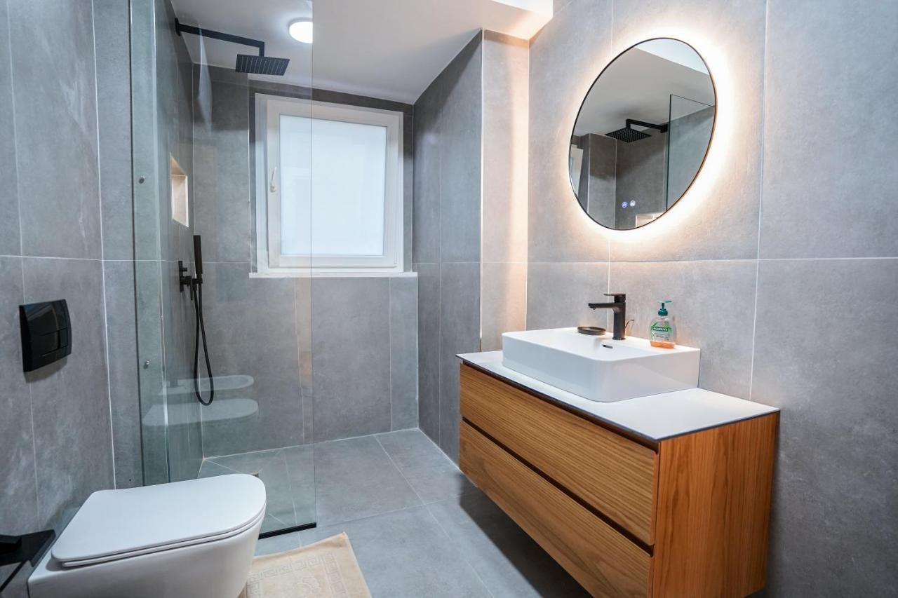 Hidden Gem Tirana 2Br Comfort In Historic Zone Εξωτερικό φωτογραφία